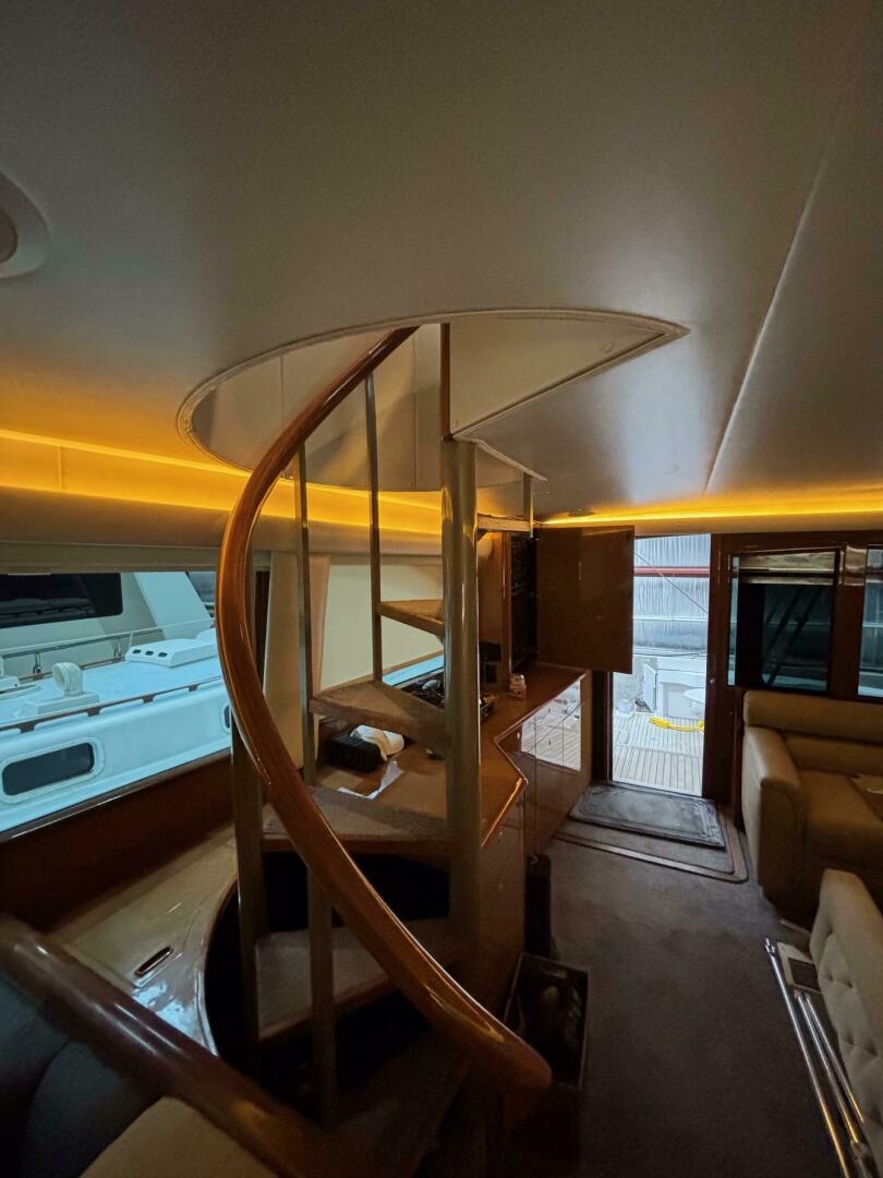 Slide: The Image of Viking 65 Enclosed Bridge Convertible 2003 - 5227881