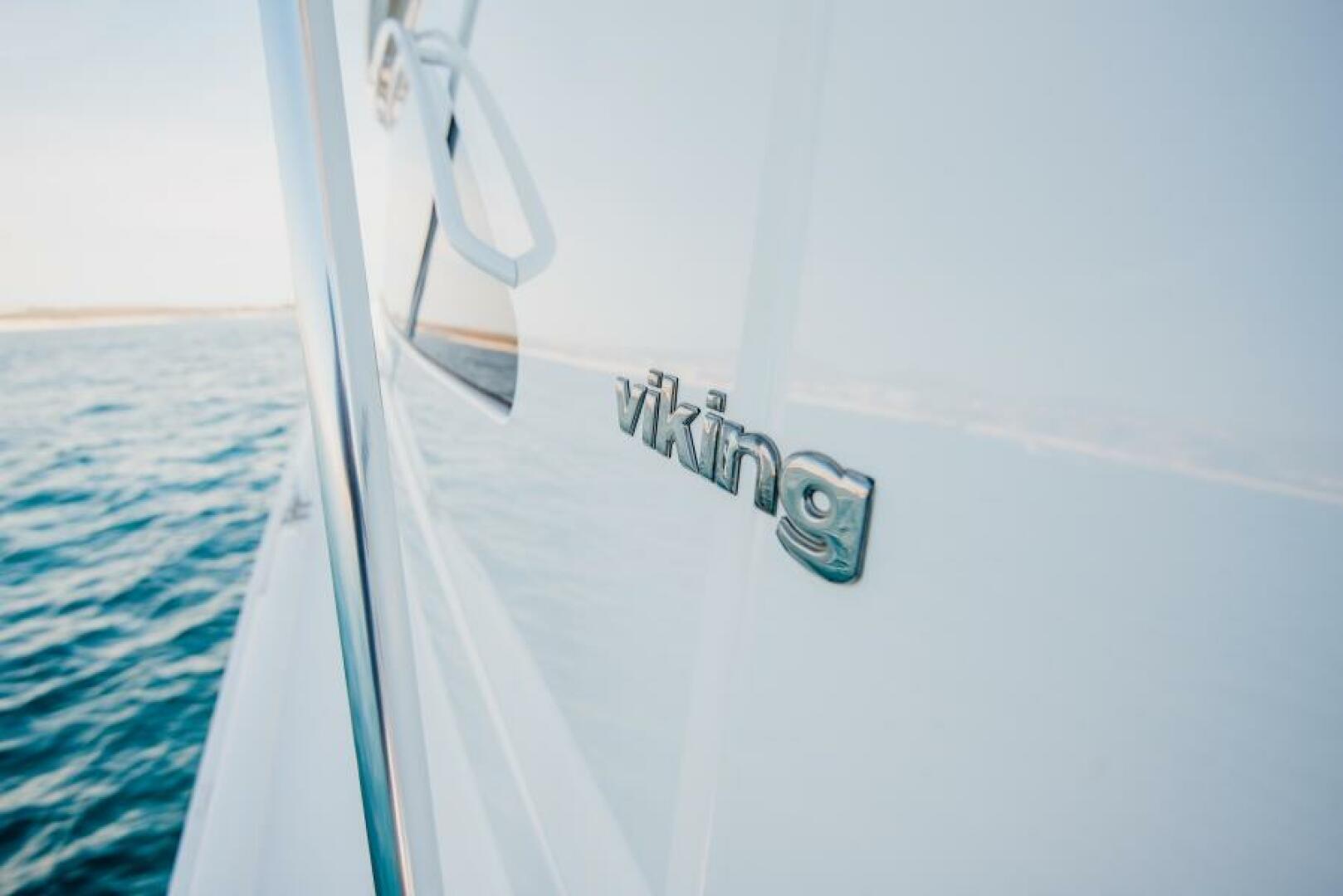 Slide: The Image of 2017 Viking 66 Convertible - 4745955