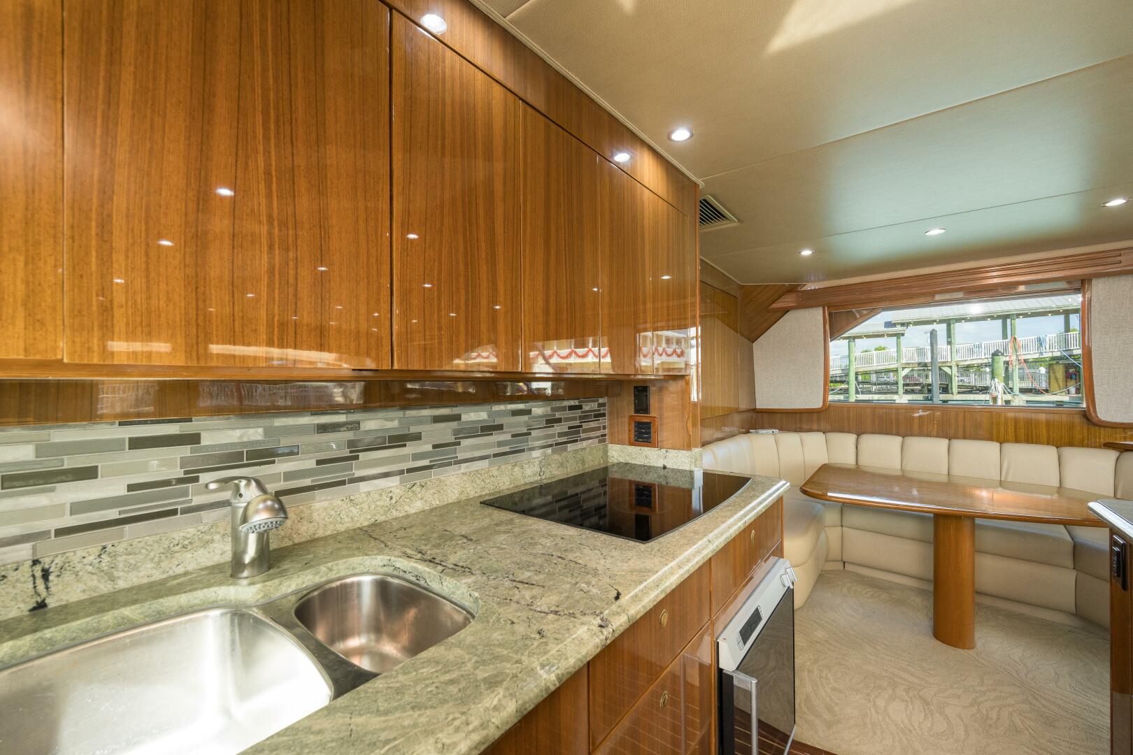 Slide: The Image of Viking 68 Convertible 2006 - 4901384