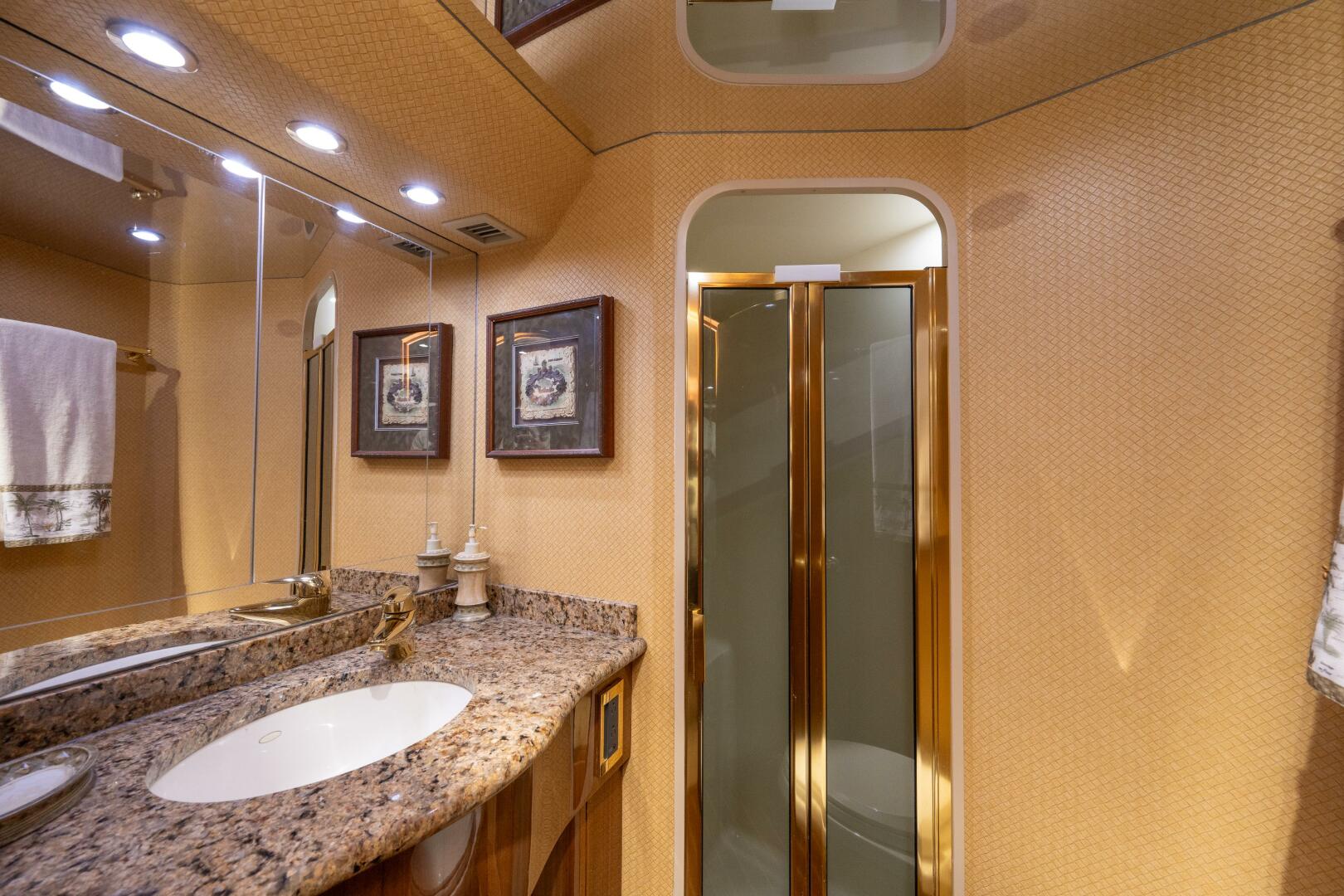 Slide: The Image of Viking 68 Convertible 2006 - 4901391