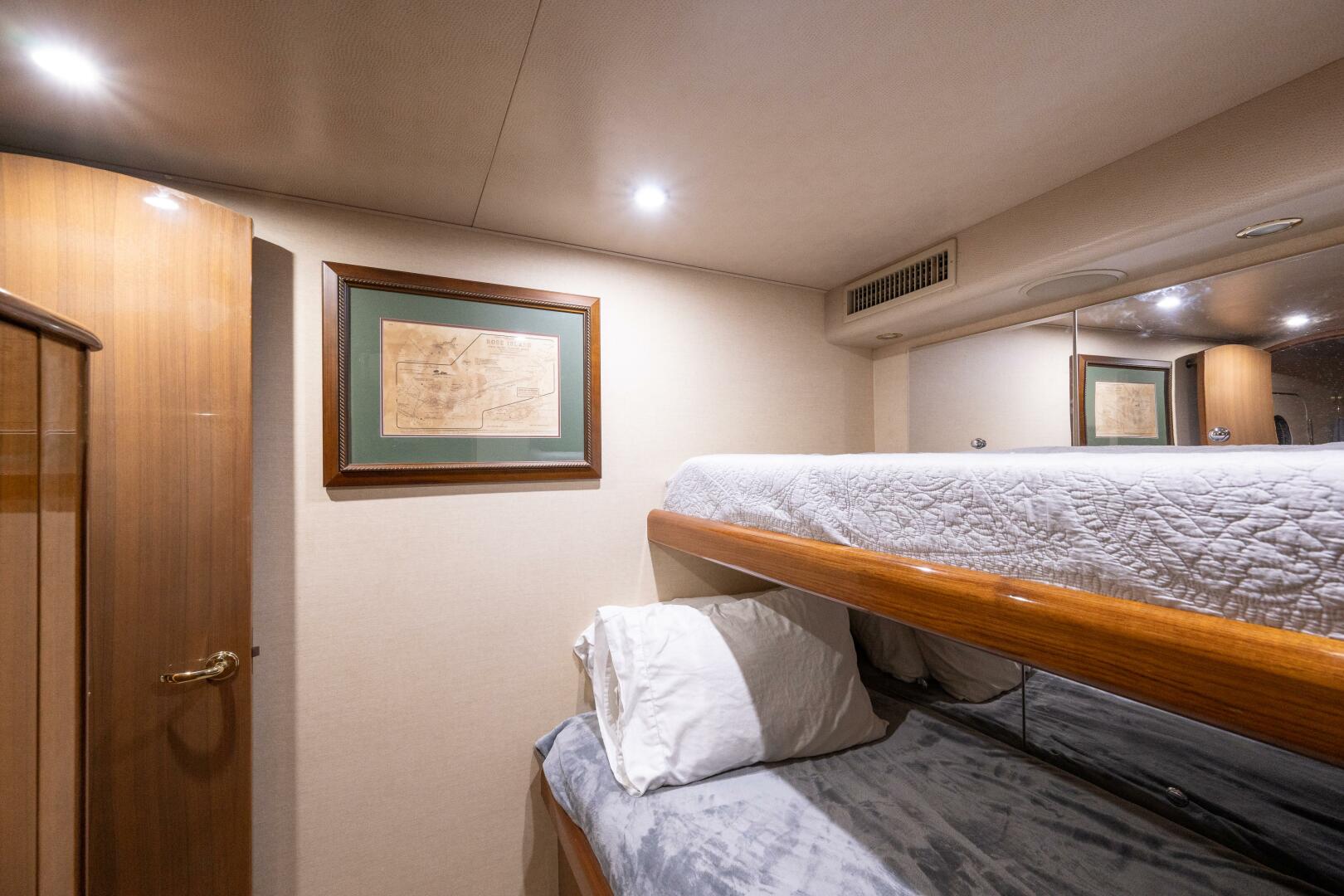 Slide: The Image of Viking 68 Convertible 2006 - 4901405