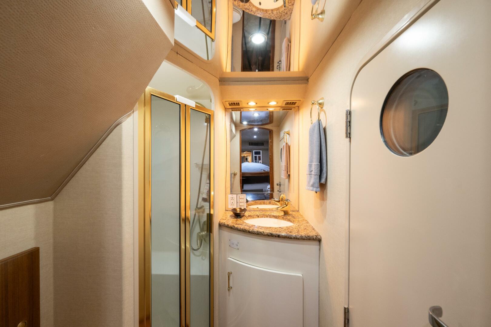 Slide: The Image of Viking 68 Convertible 2006 - 4901409