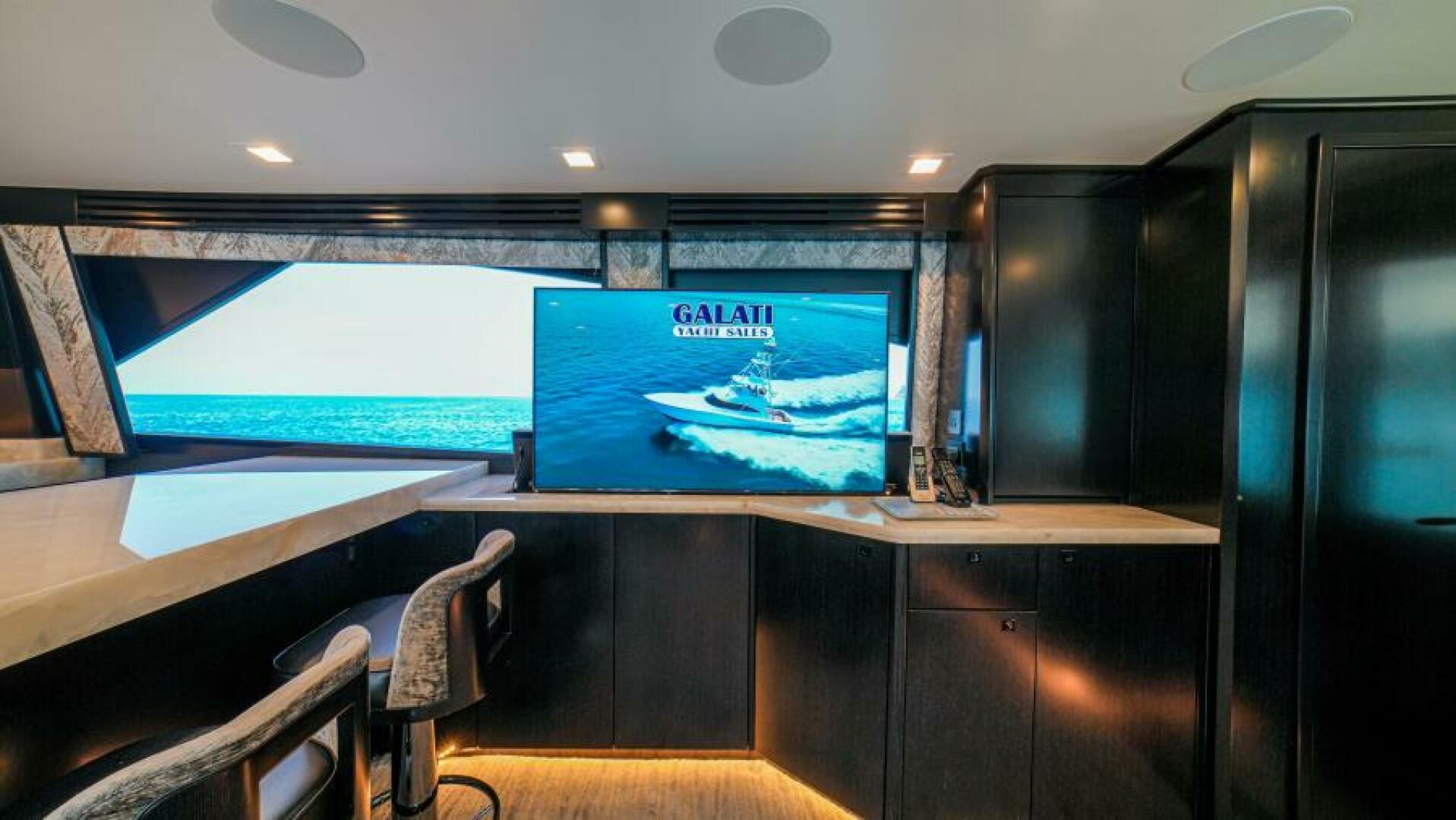 Slide: The Image of 2023 68 Viking Convertible 'Miss Victoria' Salon - 4751699