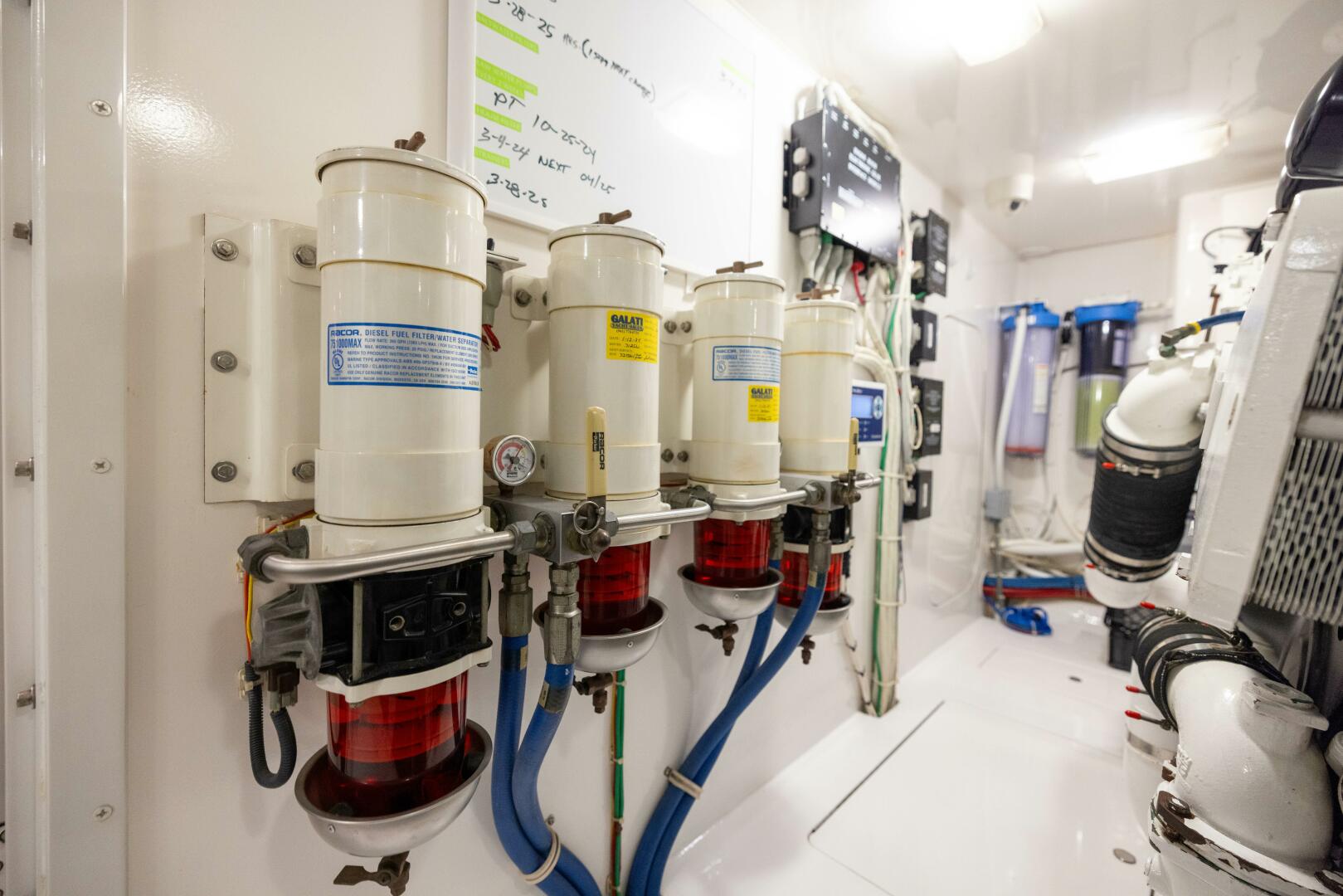 Slide: The Image of 2011 Viking 70 Convertible "Mighty Mouse" - 5226853