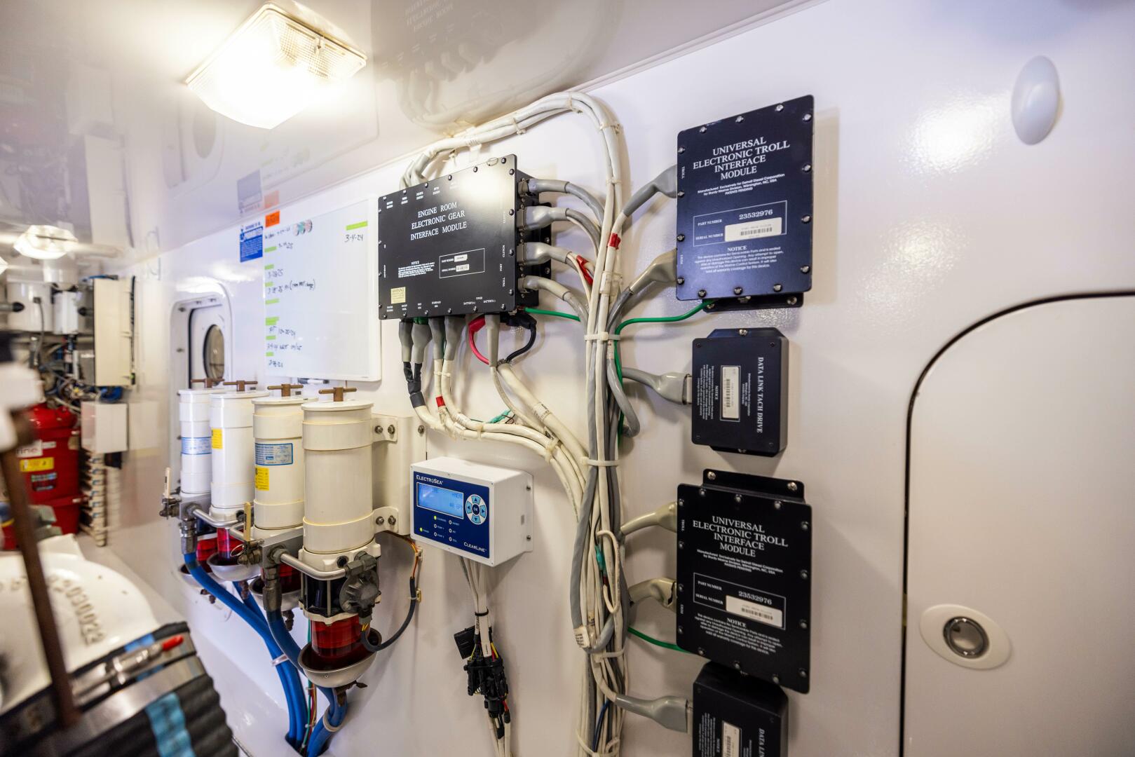 Slide: The Image of 2011 Viking 70 Convertible "Mighty Mouse" - 5226863