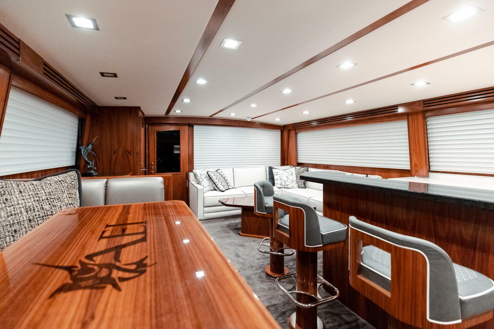 Slide: The Image of 2020 Viking 72 Convertible - AEI - Dinettee - 4757846