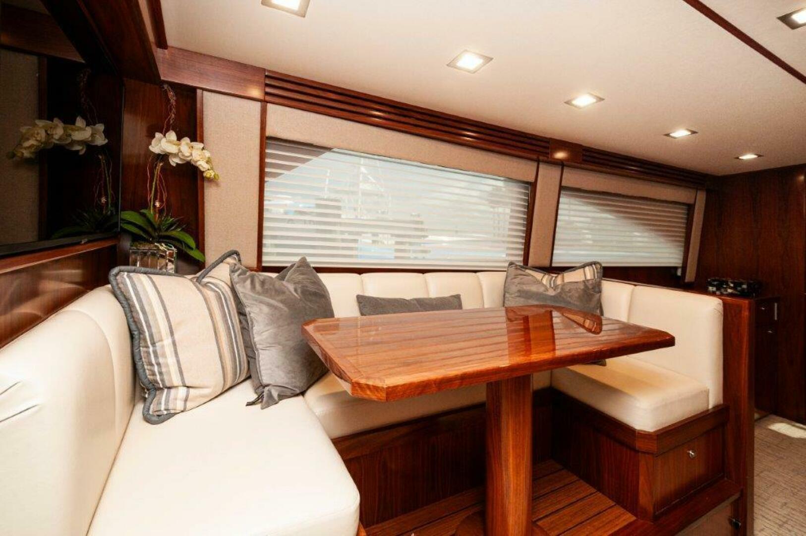 Slide: The Image of 2020 Viking 72 Convertible- GUNNSLINGER-Dinette 2 - 4535598