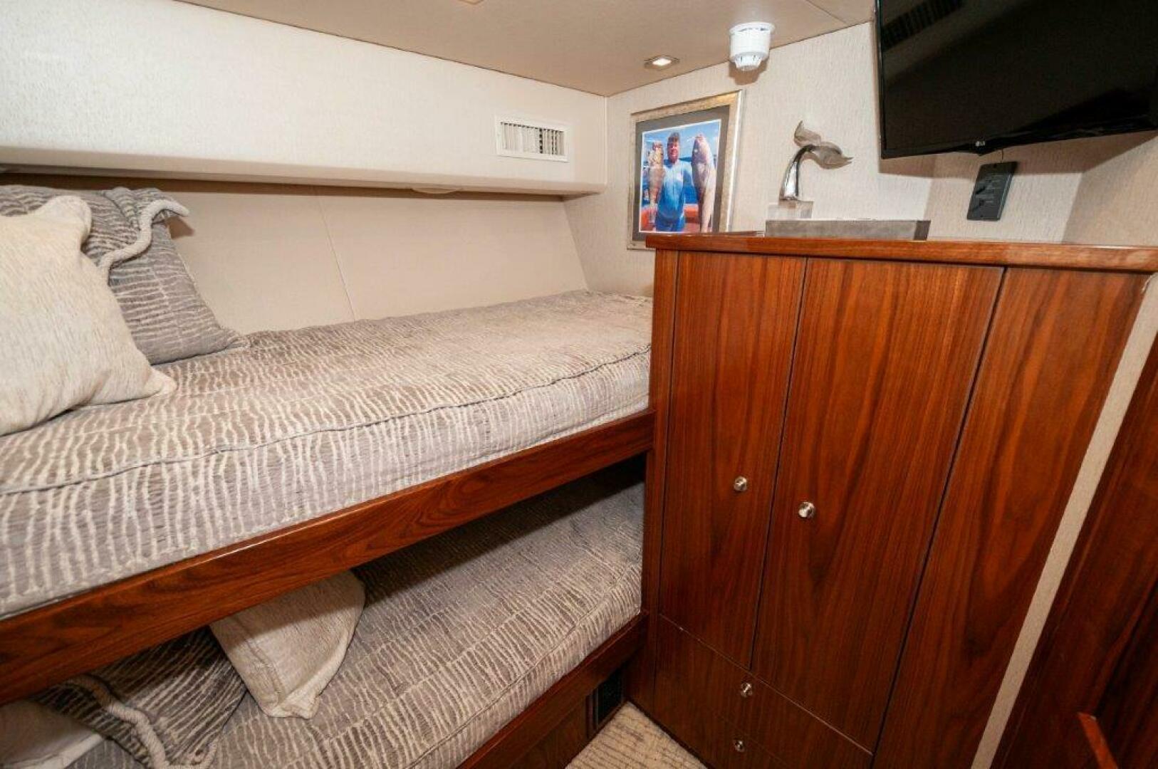 Slide: The Image of 2020 Viking 72 Convertible- GUNNSLINGER-Bunk Room - 4535584