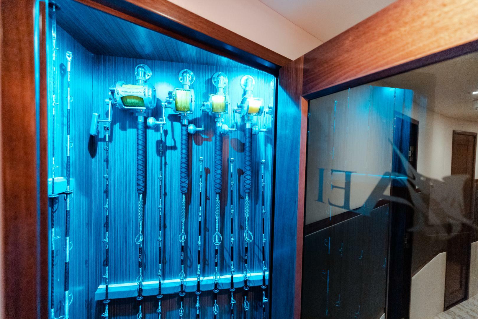 Slide: The Image of 2020 Viking 72 Convertible - AEI - Rod Storage - 4757868