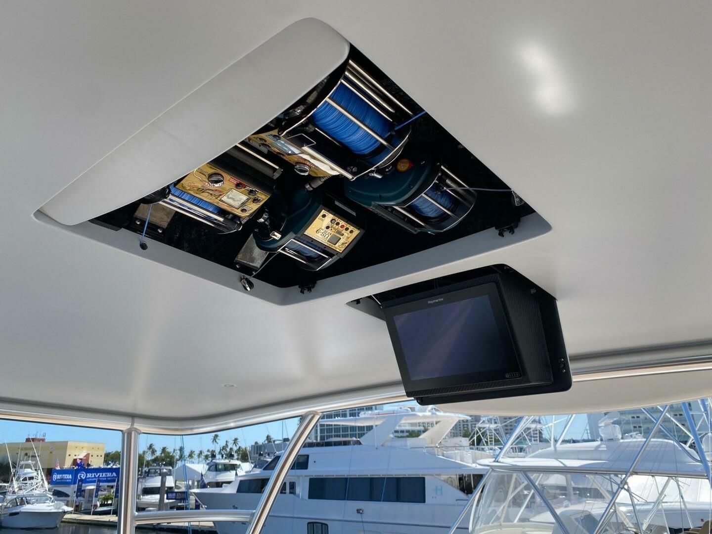 Slide: The Image of 2020 Viking 72 Convertible - AEI - Flybridge - 4757882