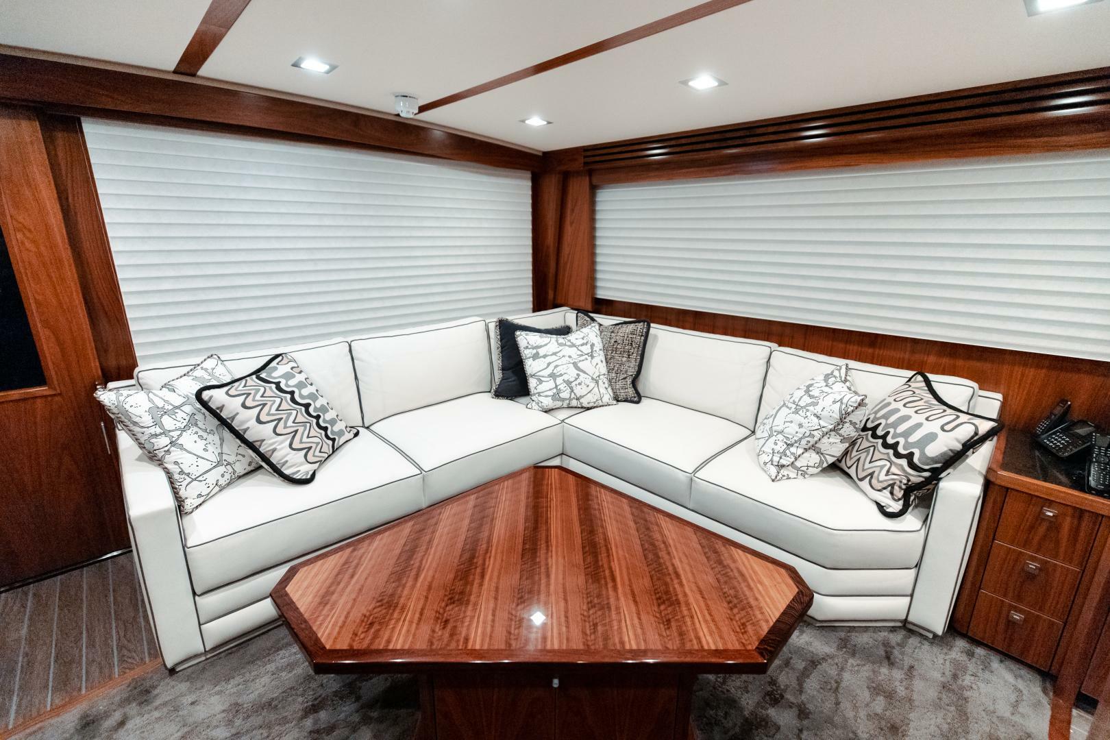 Slide: The Image of 2020 Viking 72 Convertible - AEI - Salon - 4757834