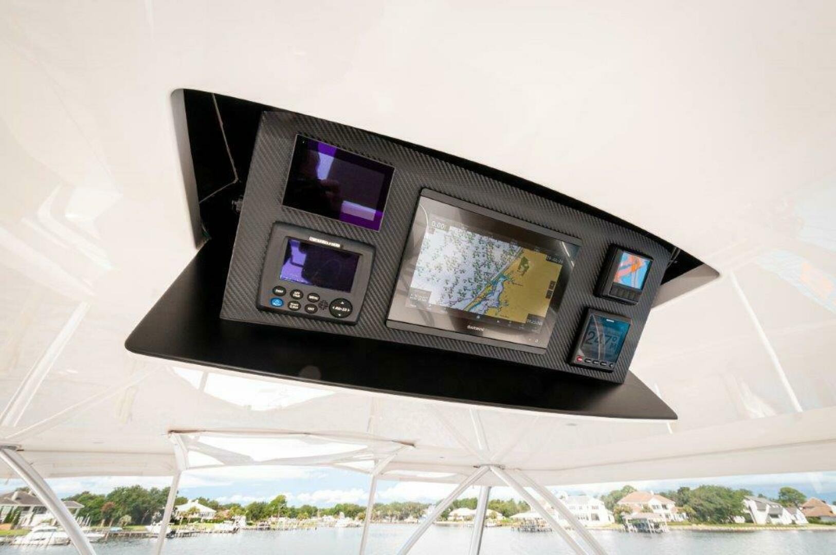 Slide: The Image of 2020 Viking 72 Convertible- GUNNSLINGER-Helm 7 - 4535620