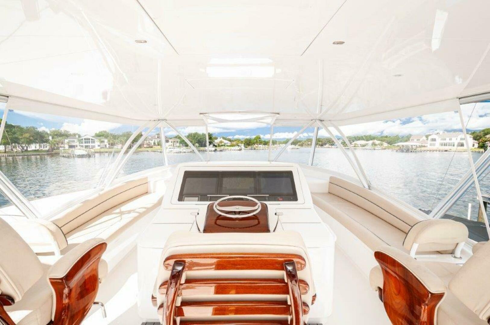 Slide: The Image of 2020 Viking 72 Convertible- GUNNSLINGER-Helm 9 - 4535622
