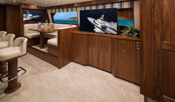 Slide: The Image of Viking 72 Convertible 2025 - 11