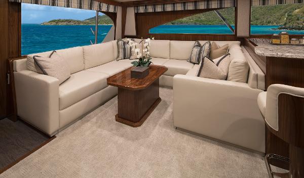 Slide: The Image of Viking 72 Convertible 2025 - 9