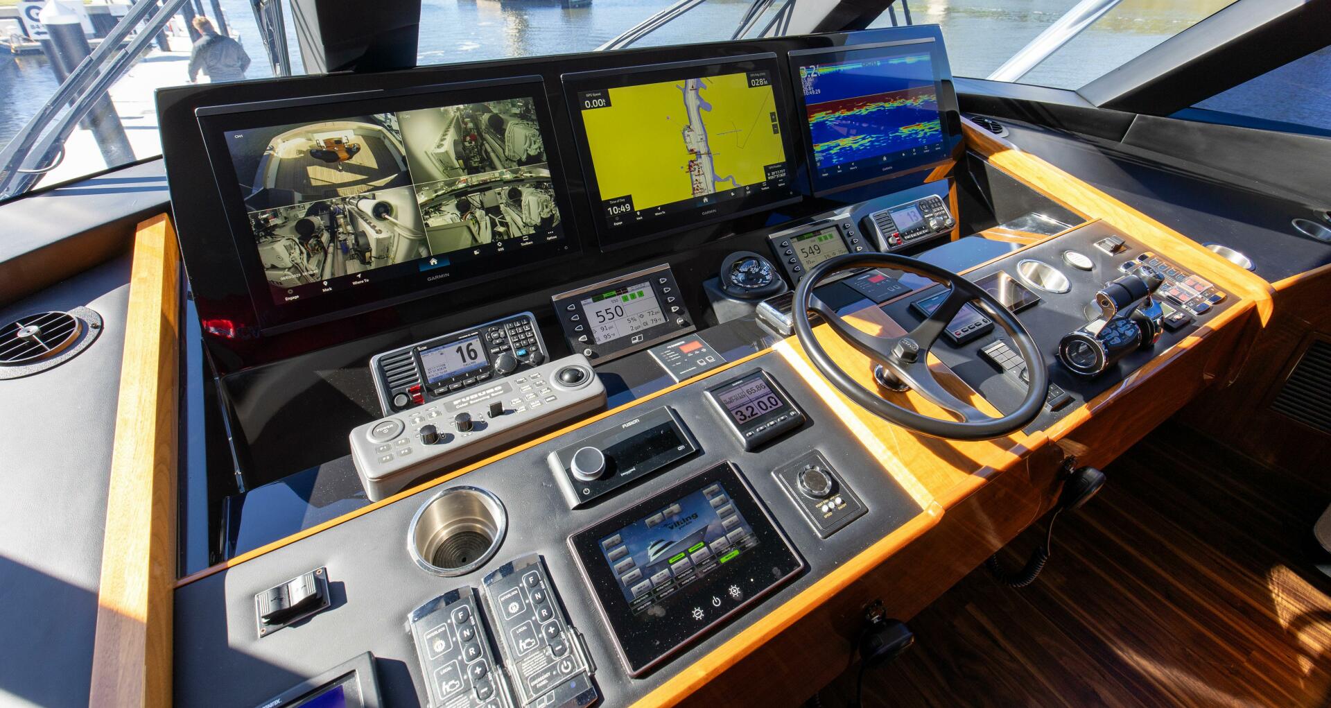 Slide: The Image of 2020 72 Viking Enclosed Bridge Team Harvey Main Bridge (3) - 4822843