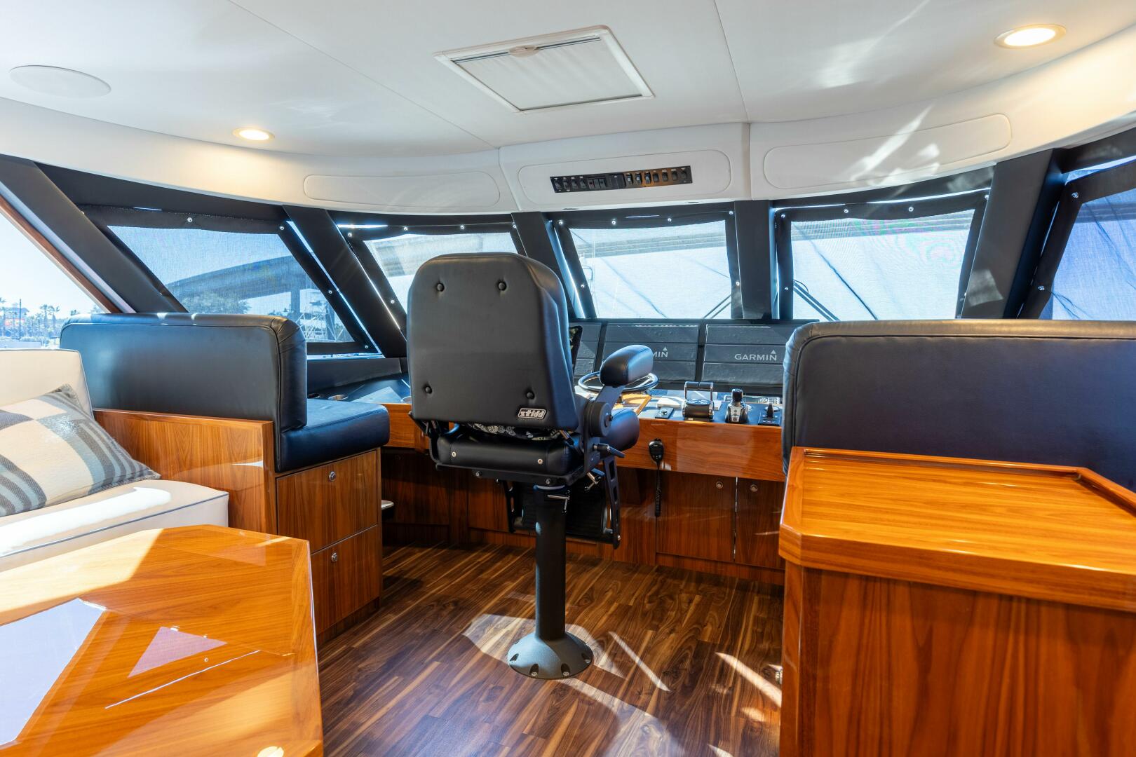 Slide: The Image of 2020 72 Viking Enclosed Bridge Team Harvey Main Bridge (4) - 4822844