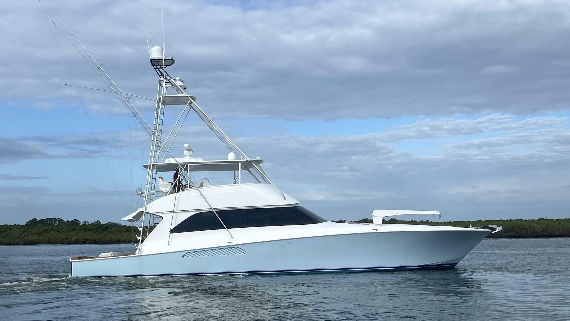Slide: The Image of 2005 Viking 74 Convertible 'Liquid Gold' - 5433078