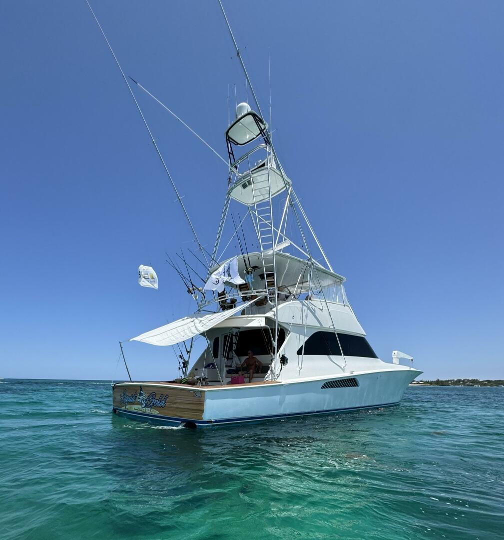 Slide: The Image of 2005 Viking 74 Convertible 'Liquid Gold' - 5427046