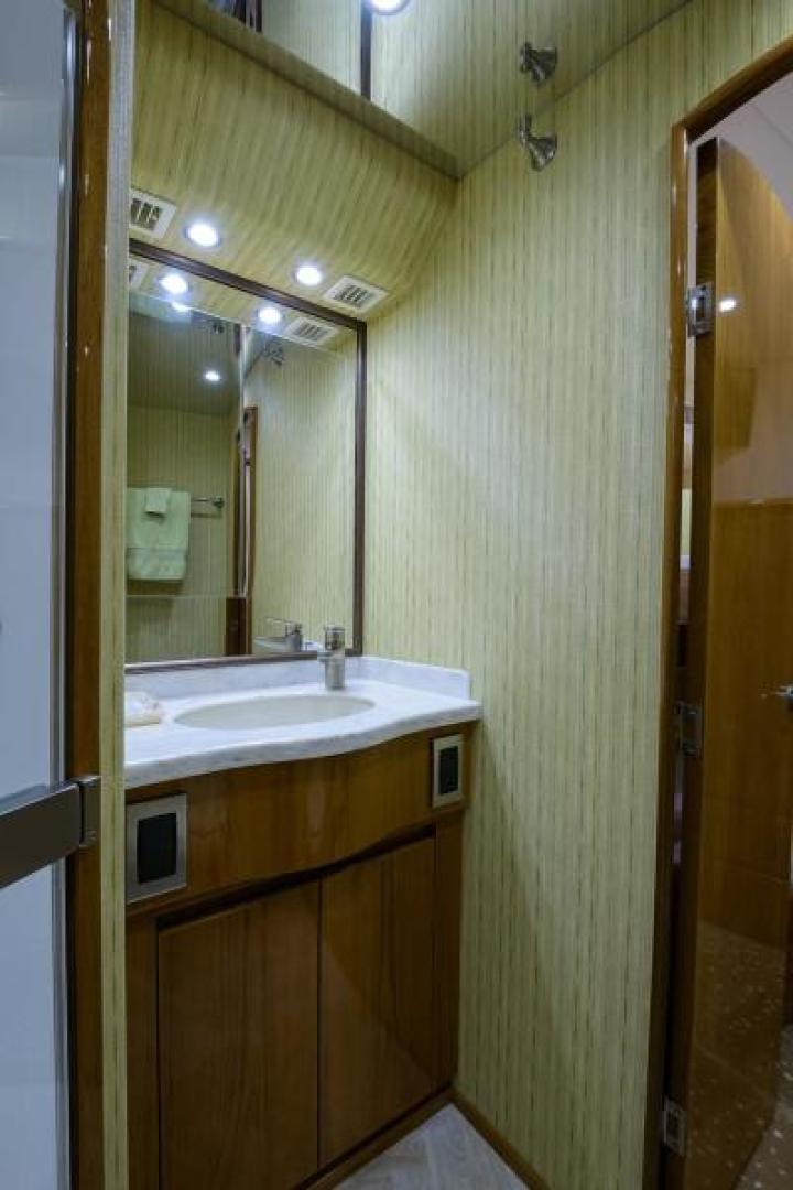 Slide: The Image of Viking 76 - Osh It -  Guest Head 2014 Viking 76 Enclosed Bridge - Osh It - 1539898