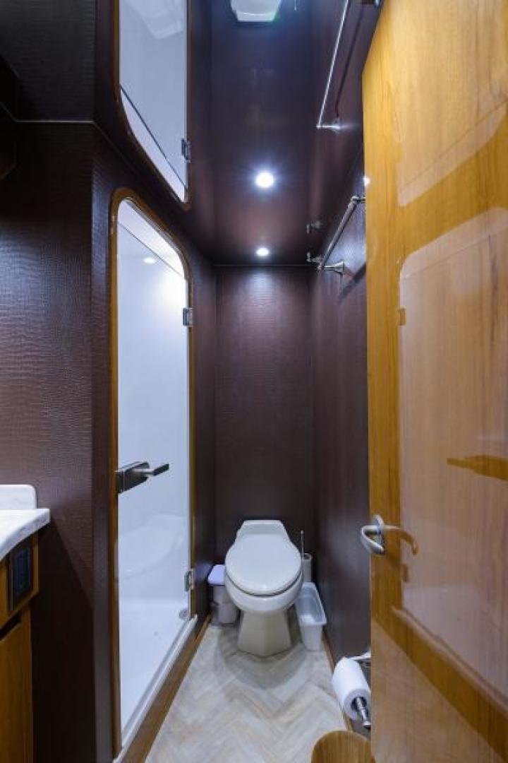 Slide: The Image of Viking 76 - Osh It - Starboard Guest Stateroom 2014 Viking 76 Enclosed Bridge - Osh It - 1539916