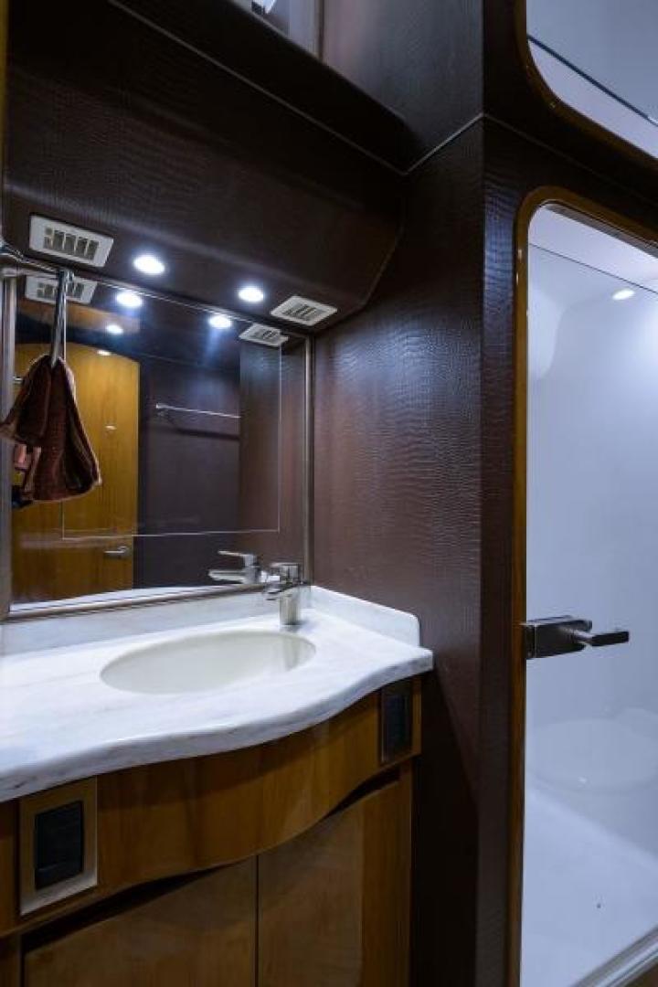 Slide: The Image of Viking 76 - Osh It - Starboard Guest Stateroom 2014 Viking 76 Enclosed Bridge - Osh It - 1539917