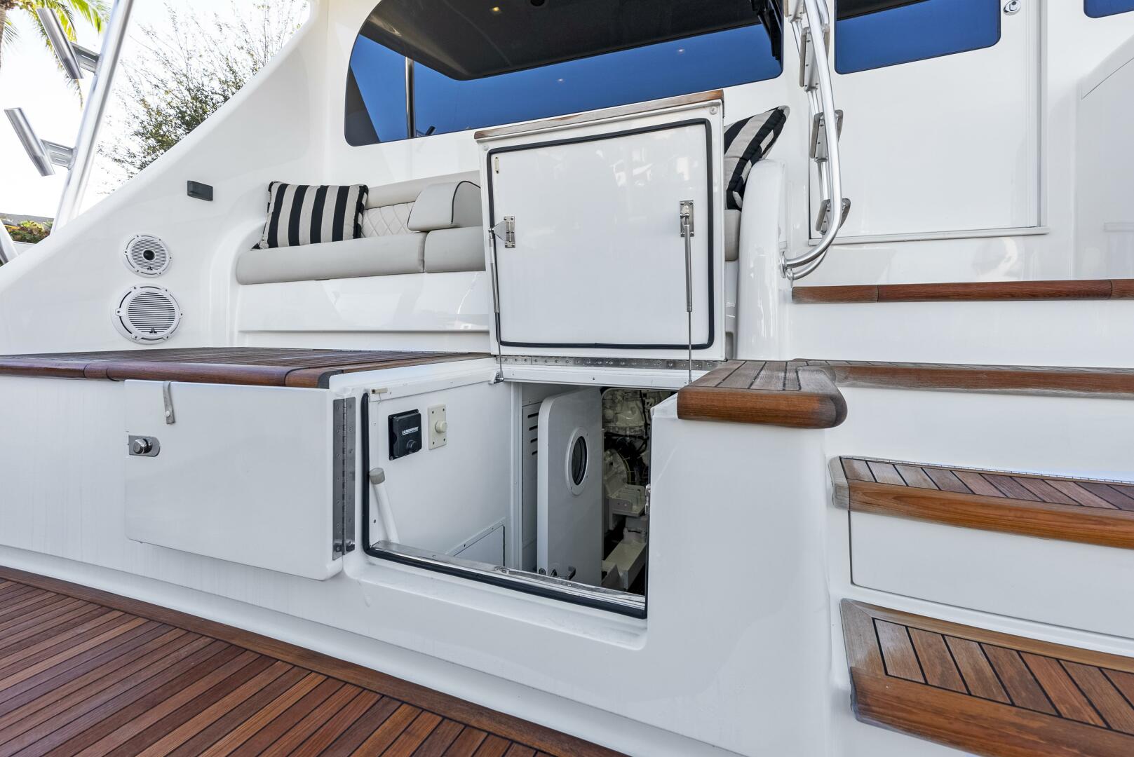 Slide: The Image of Viking 80 Convertible 2019 - 5008984