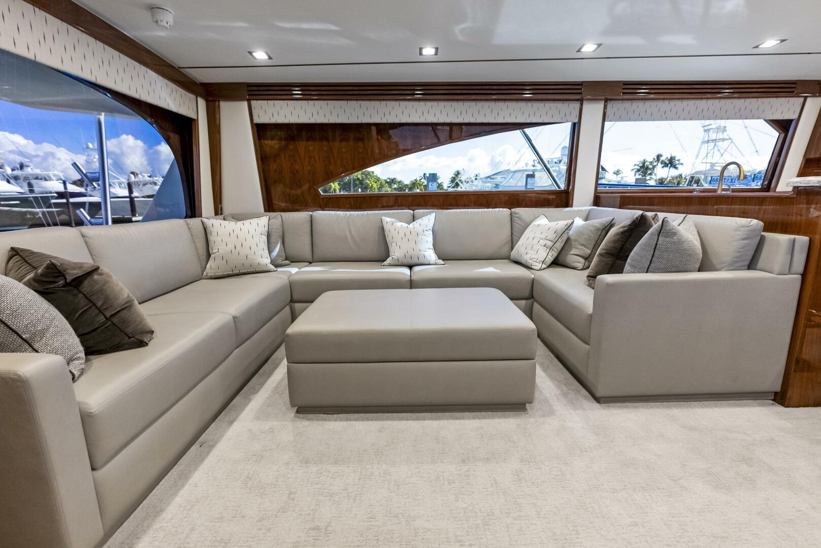 Slide: The Image of Viking 80 Convertible 2019 - 5009244