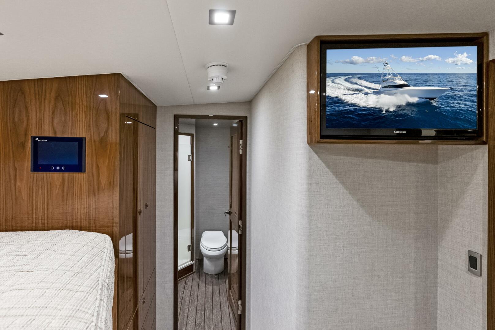 Slide: The Image of Viking 80 Convertible 2019 - 5009323
