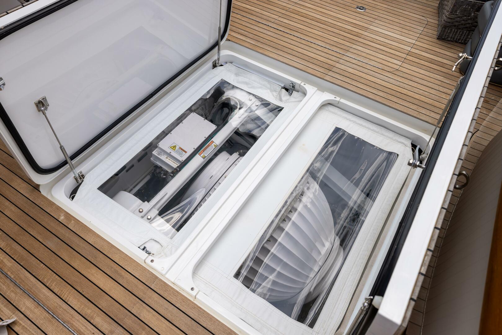 Slide: The Image of Viking 80 Convertible 2020 - 5357064