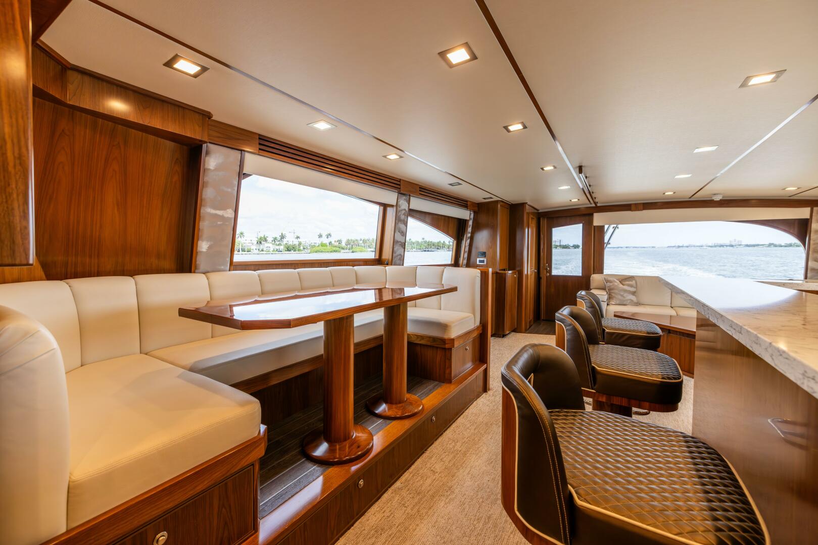 Slide: The Image of Viking 80 Convertible 2020 - 5356935