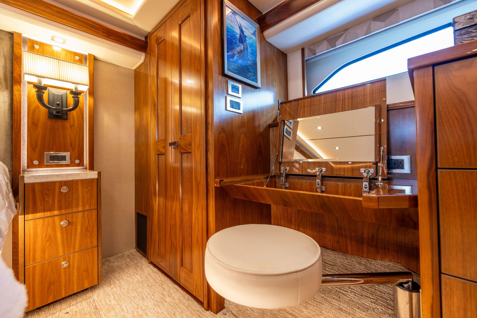 Slide: The Image of Viking 80 Convertible 2020 - 5356946