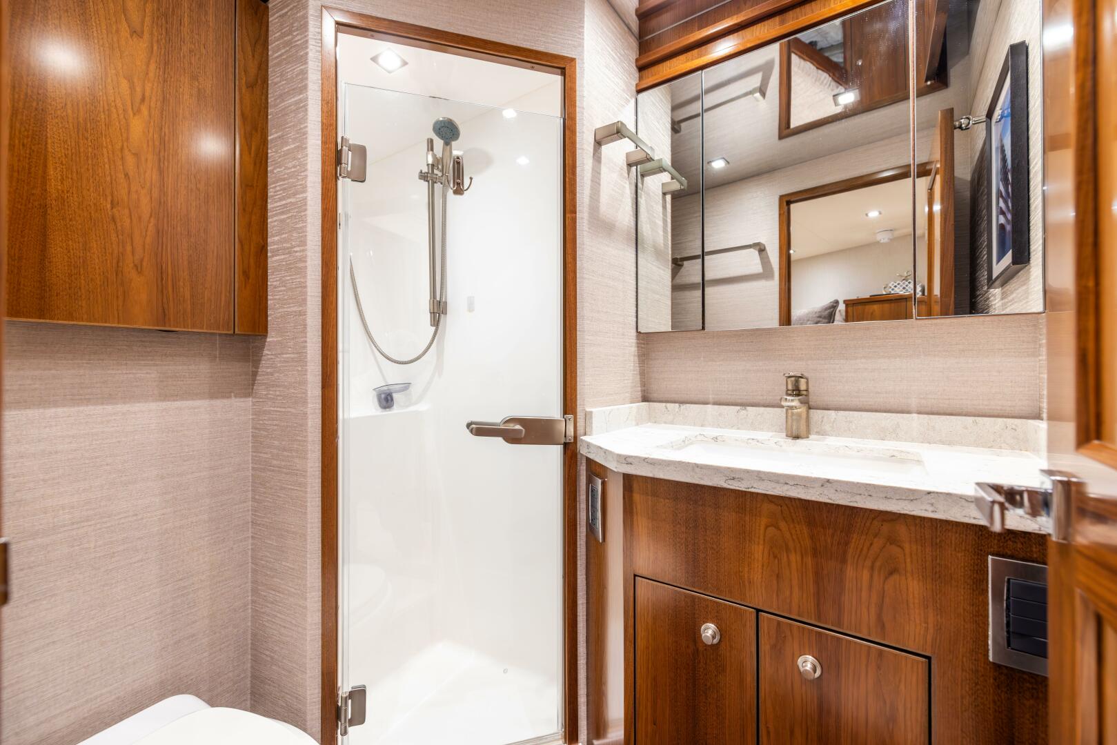 Slide: The Image of Viking 80 Convertible 2020 - 5356960