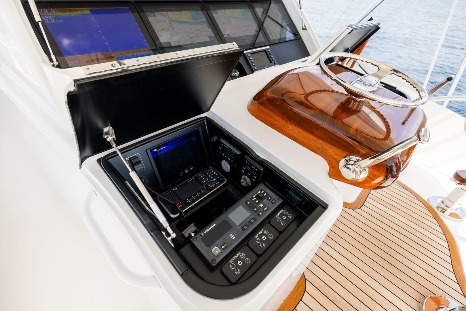 Slide: The Image of Viking 80 Convertible 2020 - 5357071