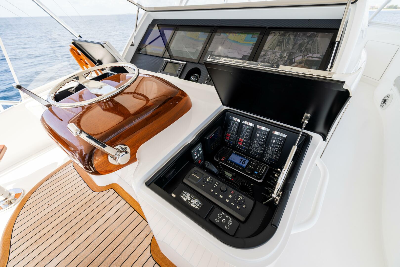 Slide: The Image of Viking 80 Convertible 2020 - 5357073