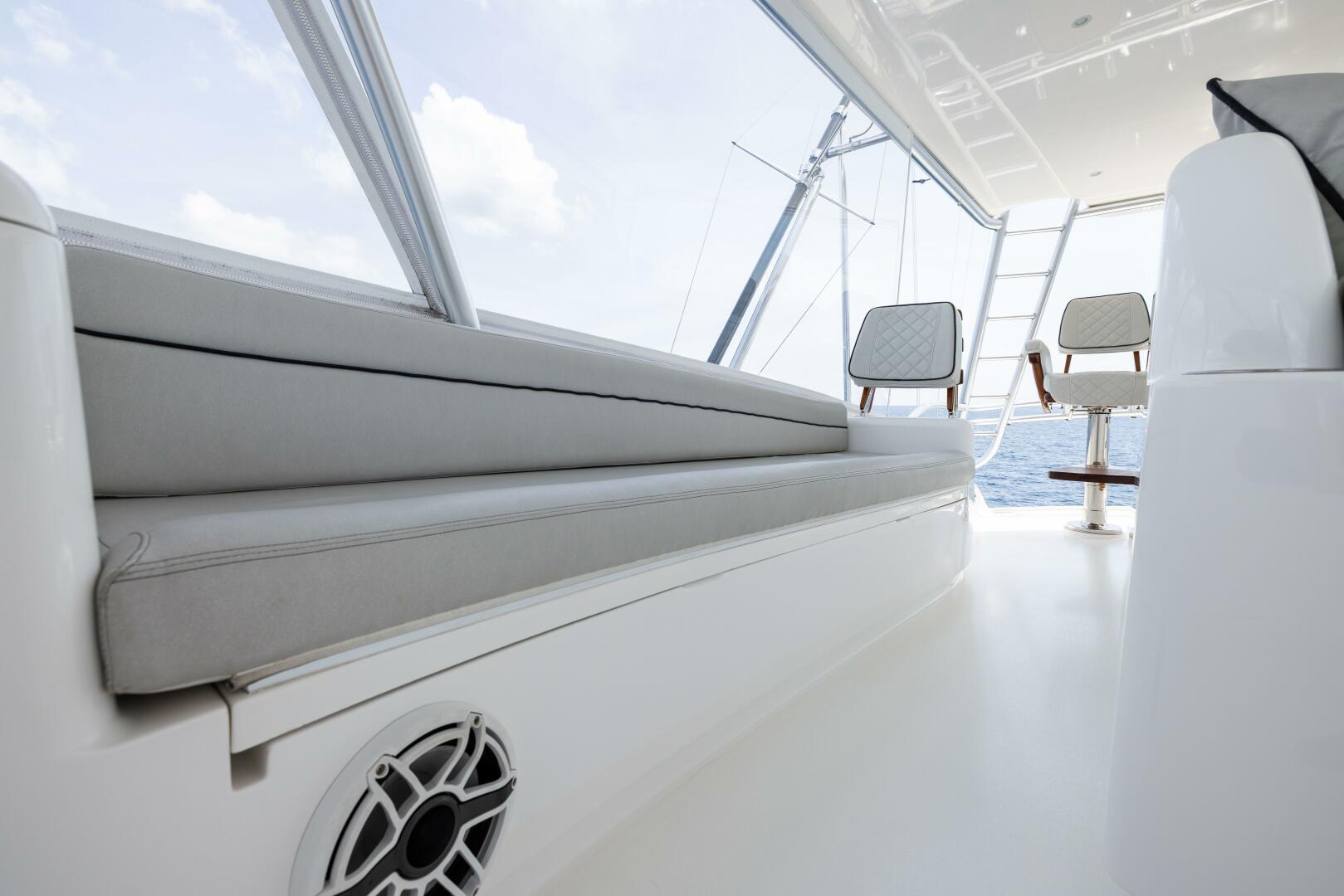 Slide: The Image of Viking 80 Convertible 2020 - 5357082