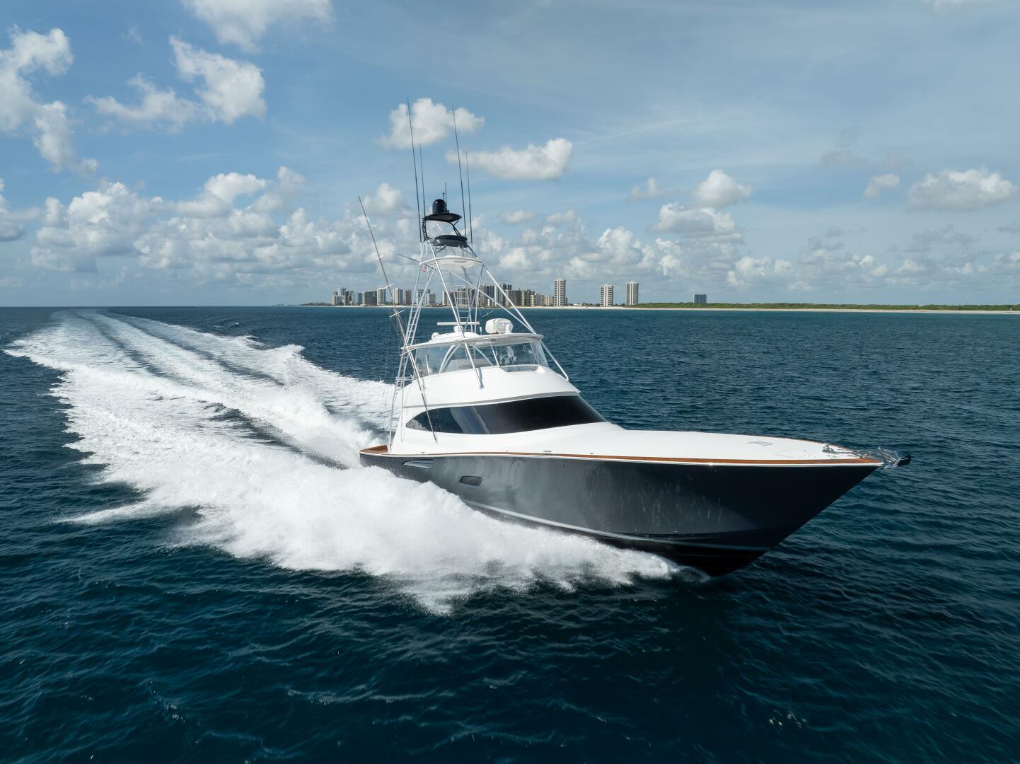 Slide: The Image of Viking 80 Convertible 2020 - 5357111