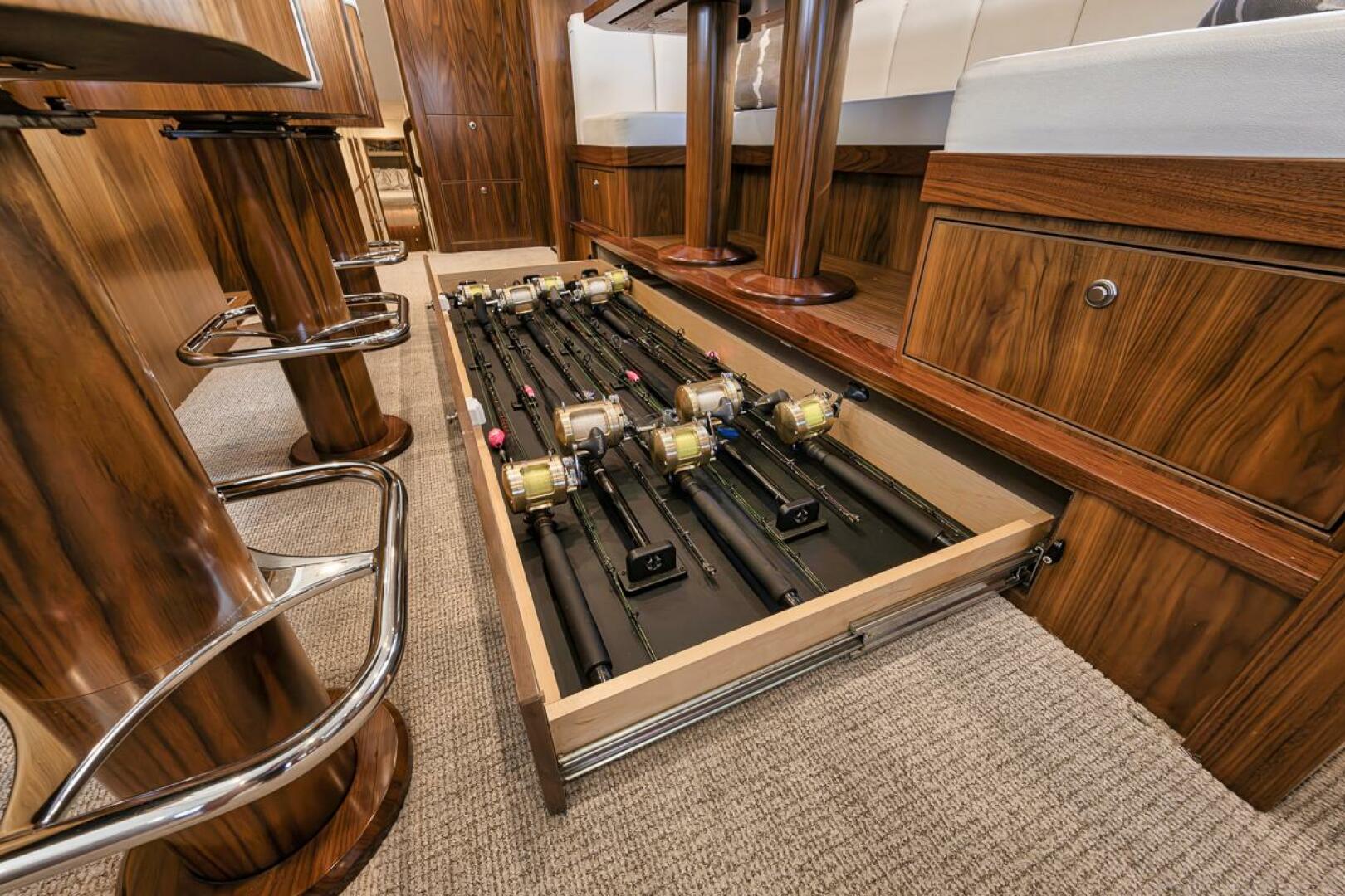 Slide: The Image of Rod Storage 2021 Viking 80 Convertible Lucky Wave - 5143577