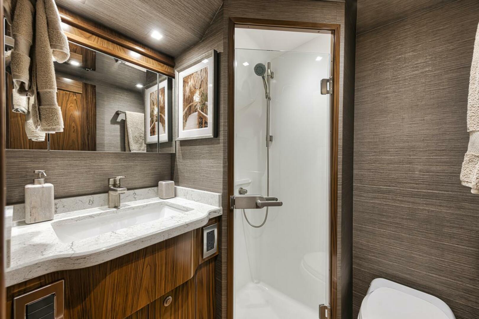 Slide: The Image of Head 2021 Viking 80 Convertible Lucky Wave - 5143588