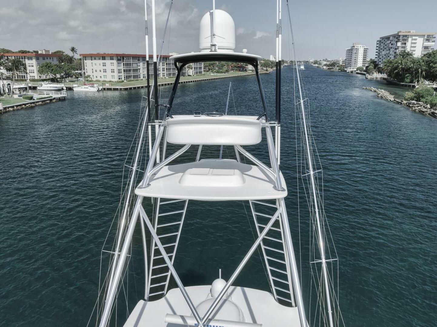 Slide: The Image of Tower 2021 Viking 80 Convertible Lucky Wave - 5143609