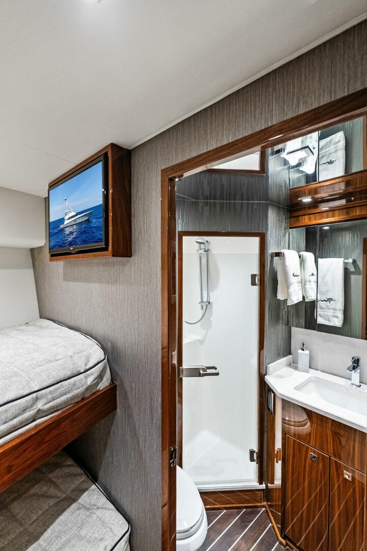 Slide: The Image of 2022 Viking 80 Convertible  - 5173759