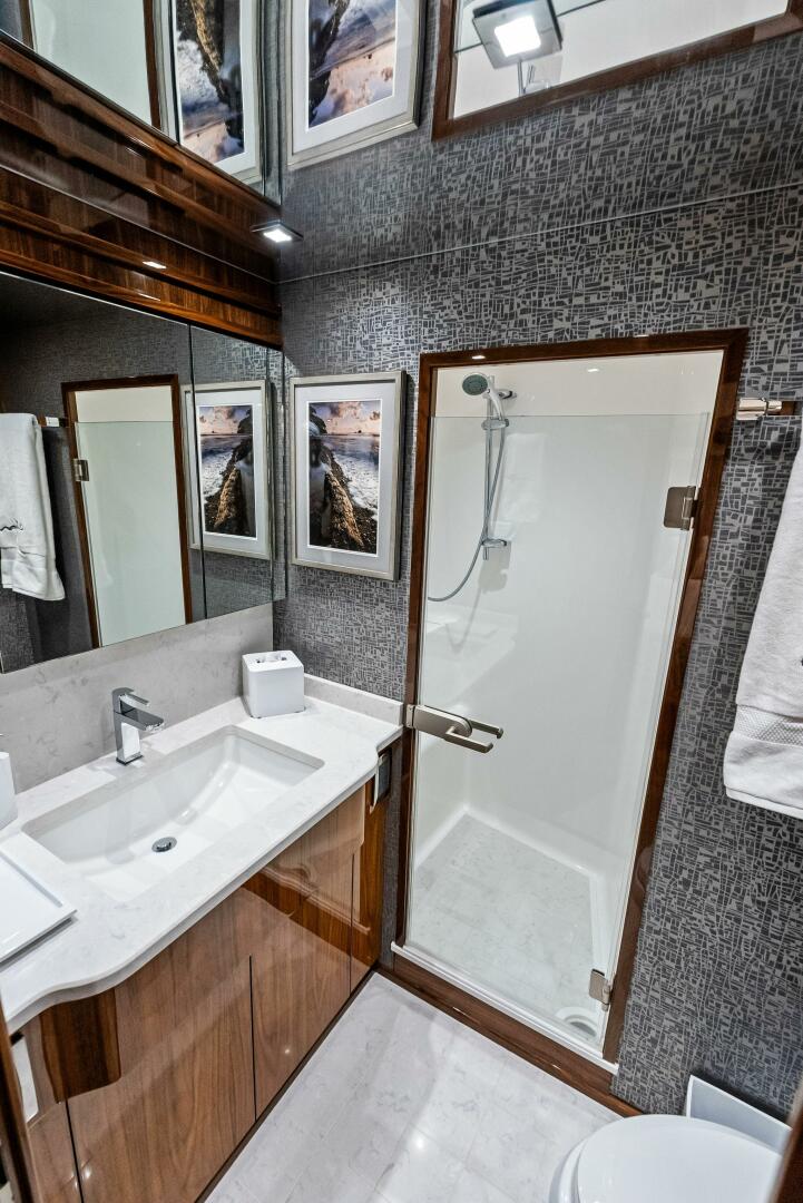 Slide: The Image of 2022 Viking 80 Convertible - 5173756