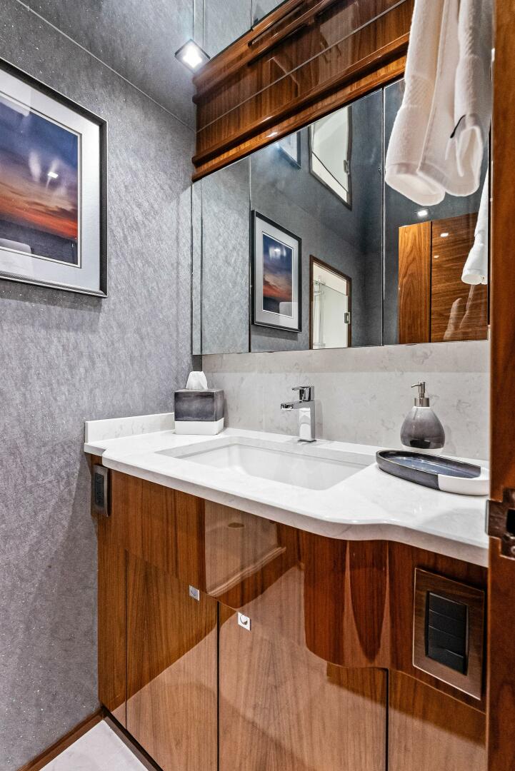 Slide: The Image of 2022 Viking 80 Convertible - 5173765