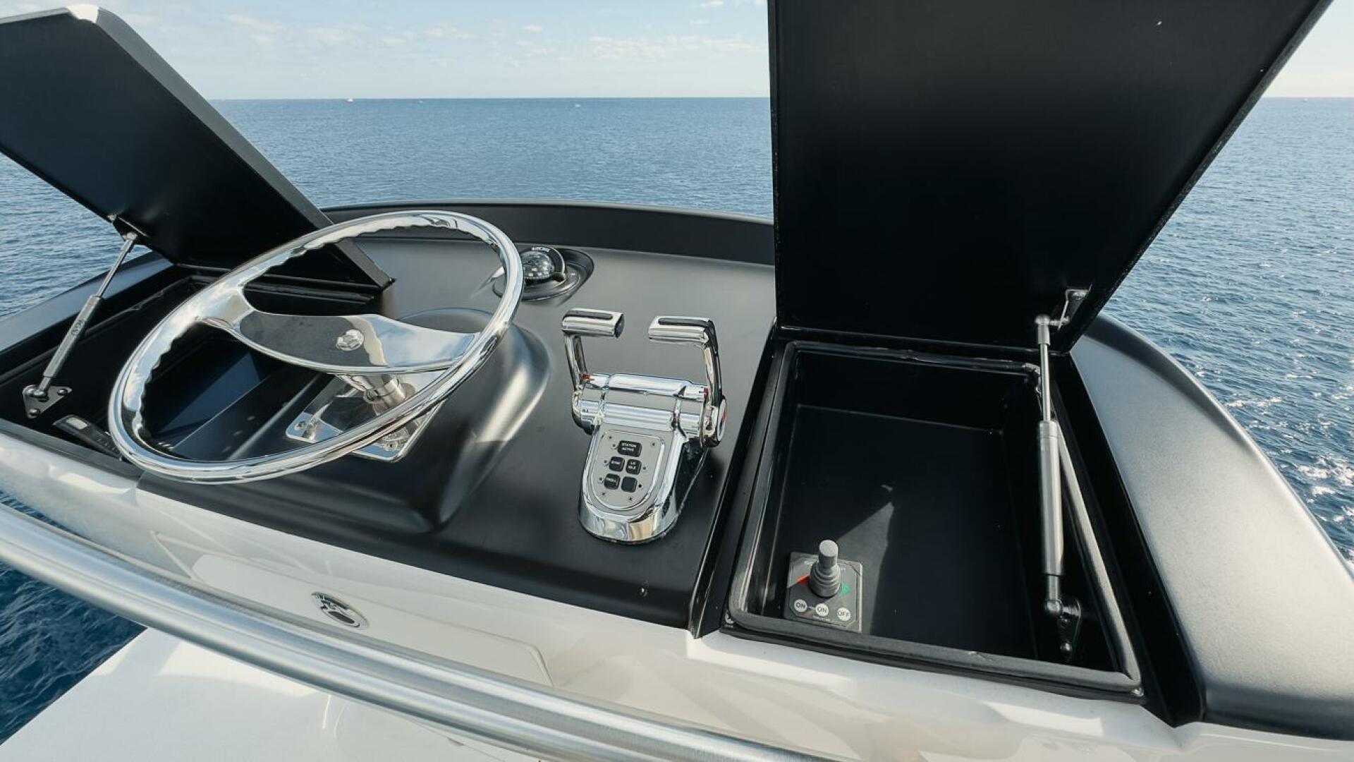 Slide: The Image of 2010 Viking 82 Convertible SWEETUMS Tower Controls - 4757413