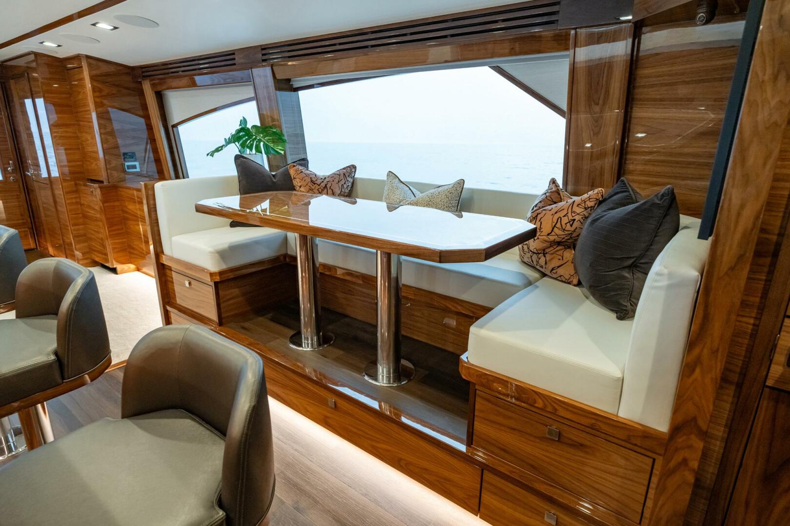 Slide: The Image of Viking 82 Convertible 2026 - 4545980