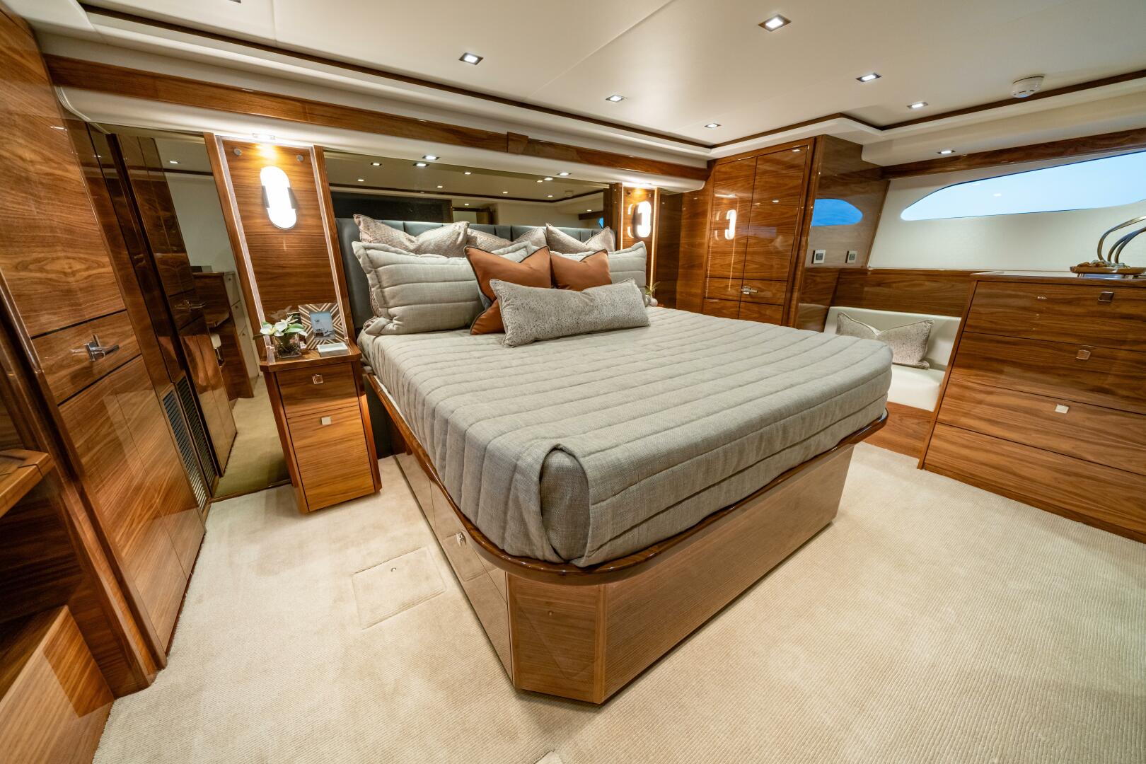 Slide: The Image of Viking 82 Convertible Master Stateroom - 4975626