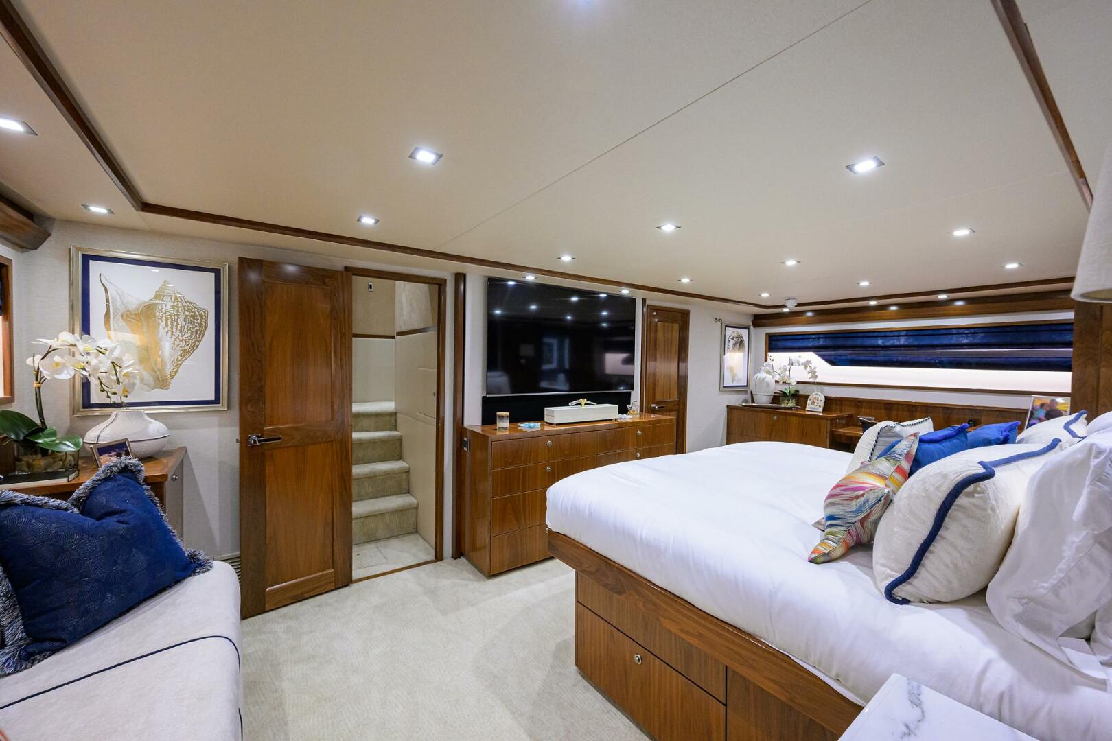 Slide: The Image of Master Stateroom - 4890142