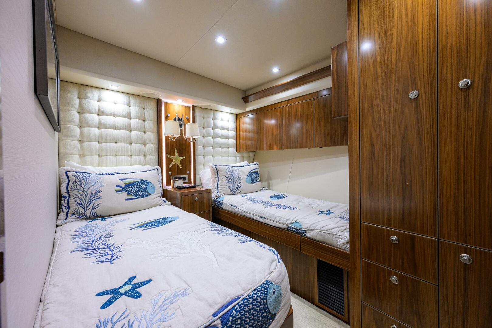 Slide: The Image of Forward Port Guest Stateroom - 4890153