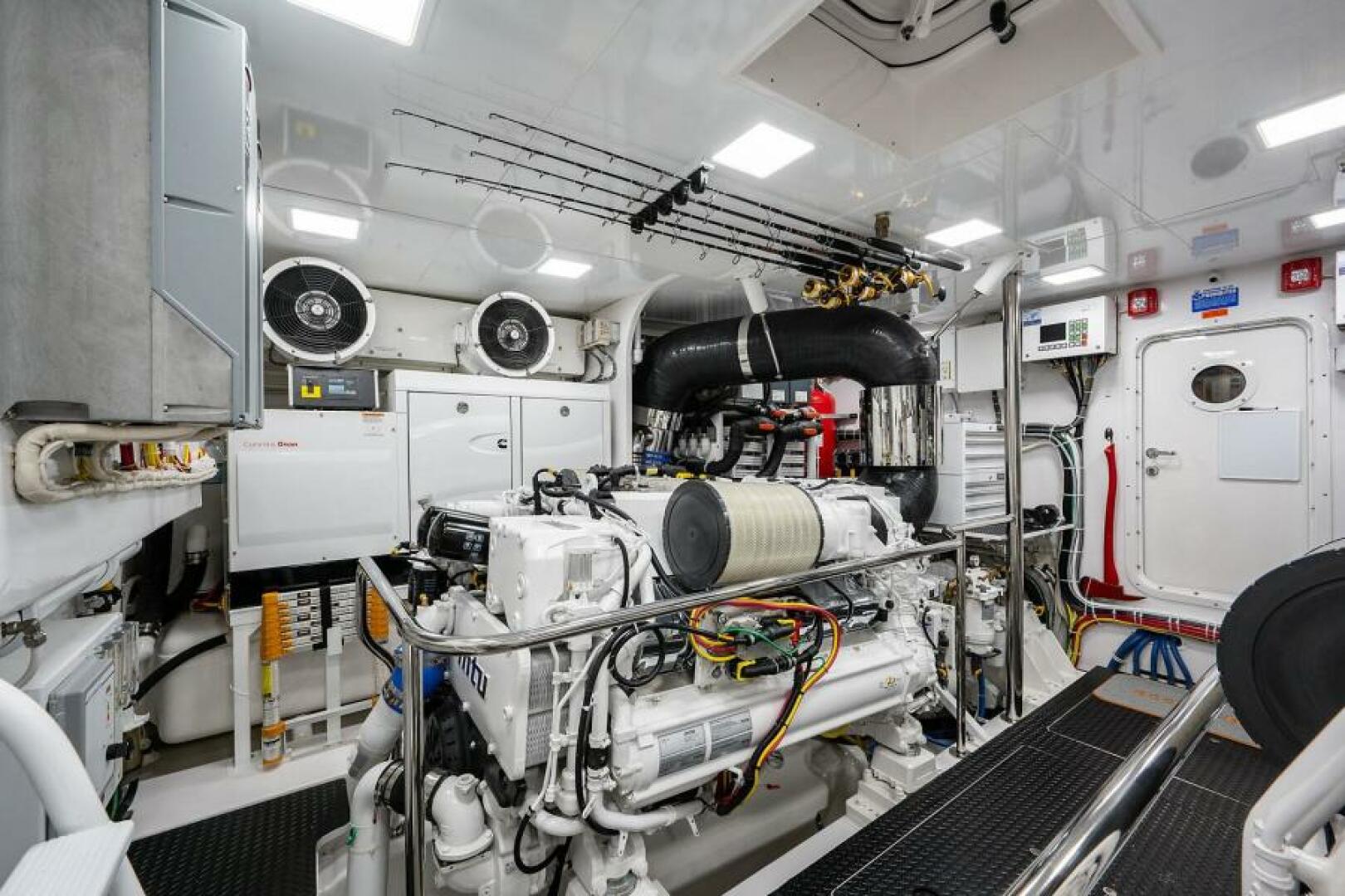 Slide: The Image of Port Engine Looking Forward - 4559094