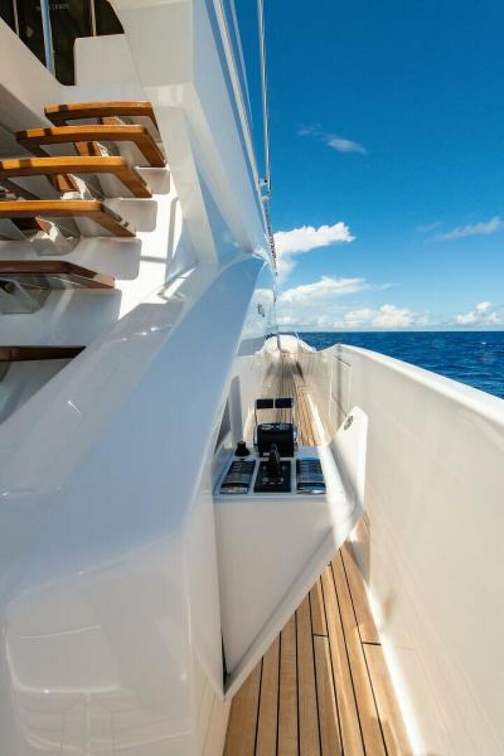Slide: The Image of Starboard Side Docking Station - 4559058